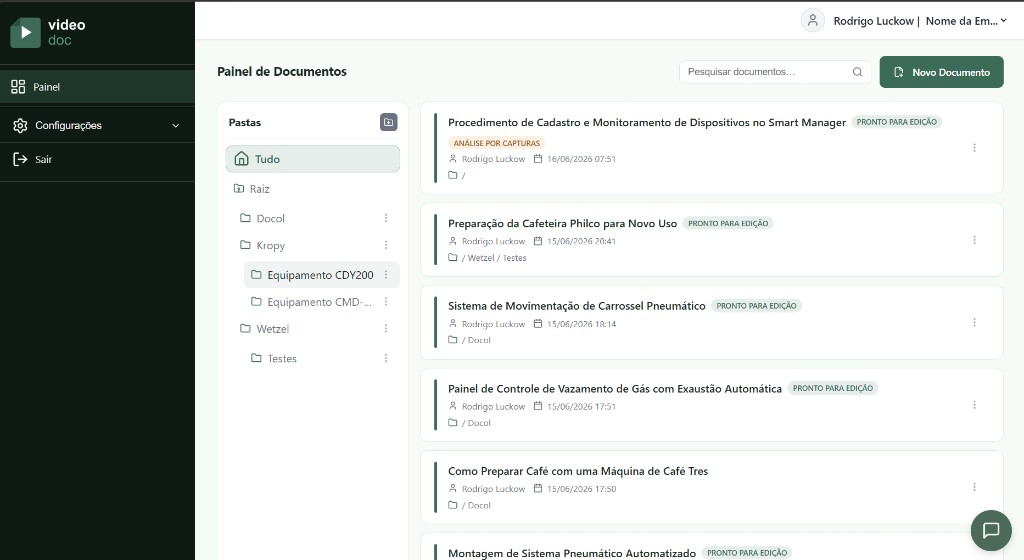 Painel de documentos do VideoDoc com pastas, busca e lista de manuais